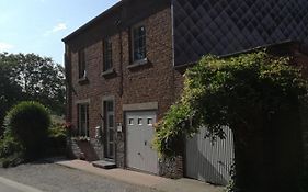 Au Fil Des Champs